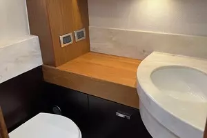 2016 Tiara 44 Express Coupe 