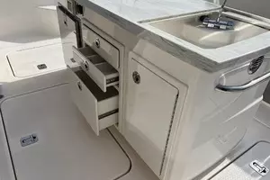 2016 Tiara 44 Express Coupe 