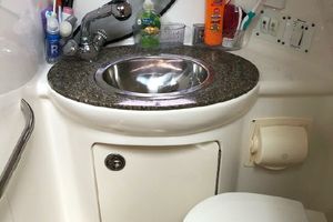 Photo 3306693 for 2013 Chaparral 270 Signature Sweet Carolyn 