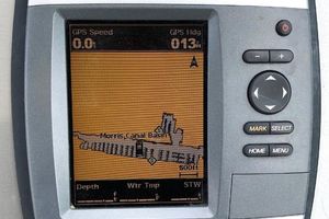 Photo 3306689 for 2013 Chaparral 270 Signature Sweet Carolyn 