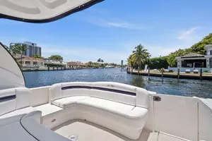 2007 Sea Ray 40 Sundancer thumbnail 26