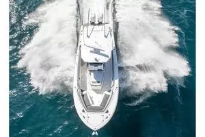 2020 Blackfin 332 CC thumbnail 4