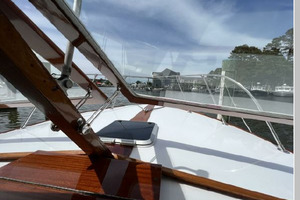 Sydney 26ft Lyman Yacht For Sale
