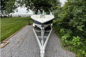 22ft Cobalt Yacht For Sale