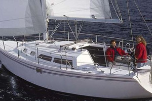 Elan 30ft Catalina Yacht For Sale