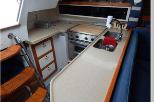 Elan 30ft Catalina Yacht For Sale