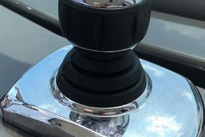 Photo 3308395 for 2013 Monterey 340 Sport Yacht  