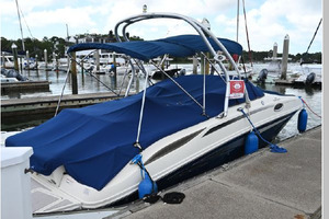 Sand  amp  Seas 28ft Sea Ray Yacht For Sale
