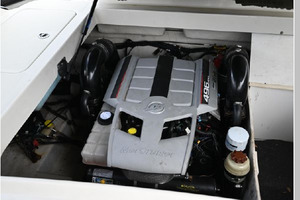Sand  amp  Seas 28ft Sea Ray Yacht For Sale