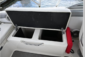 Sand  amp  Seas 28ft Sea Ray Yacht For Sale