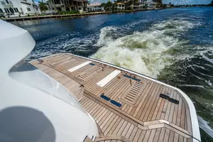 2018 Princess F62 thumbnail 18