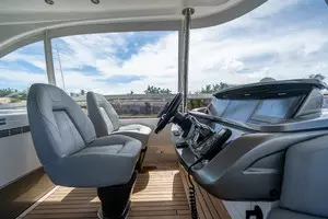 2018 Princess F62 thumbnail 44