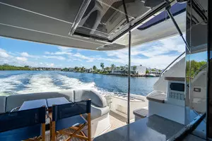 2018 Princess F62 thumbnail 53