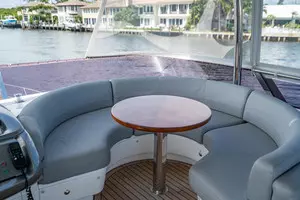 2018 Princess F62 thumbnail 39
