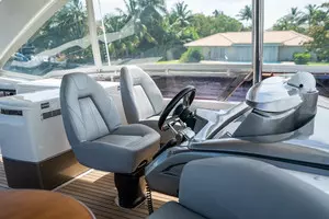 2018 Princess F62 thumbnail 42