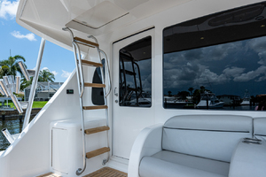 Viking 52 THE BOARDROOM - Cockpit