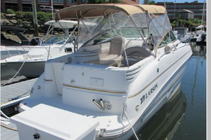 28ft Larson Yacht For Sale