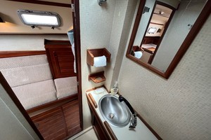 Photo 3319934 for 1986 Island Packet 27  