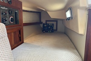 Photo 3319937 for 1986 Island Packet 27  