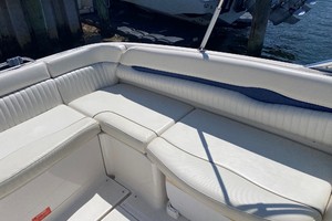 Photo 3319921 for 2003 Monterey 248 LS  