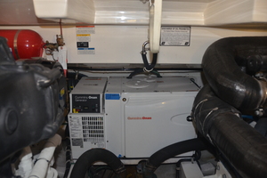 2015 Hatteras 45 Express - Engine Room