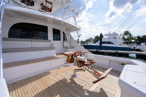 Titan 62 - Old #7 - exterior