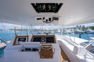 Titan 62 - Old #7 - exterior
