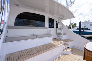 Titan 62 - Old #7 - exterior