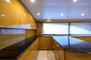 Titan 62 - Old #7 - interior