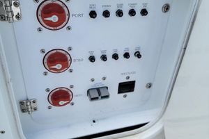 Photo 3324271 for 2007 Fountain 33 Sportfish Cruiser  