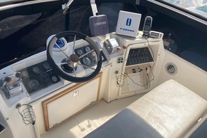 Shared Pleasure II 29ft Phoenix Yacht For Sale