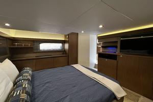 Photo 3338882 for 2017 Sea Ray 460 Fly  