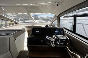 Photo 3338866 for 2017 Sea Ray 460 Fly  