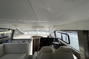 Photo 3338863 for 2017 Sea Ray 460 Fly  