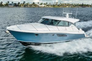 Tiara 44 - Blue Skies - exterior