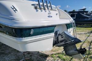 Photo 3331436 for 2000 Chaparral Sunesta 233  