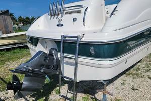 Photo 3331434 for 2000 Chaparral Sunesta 233  