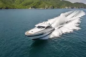 2005 Pershing 76 Motor Yacht thumbnail 58
