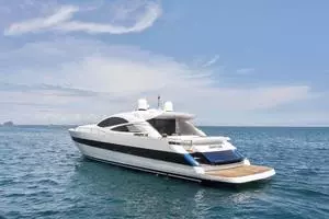2005 Pershing 76 Motor Yacht thumbnail 55