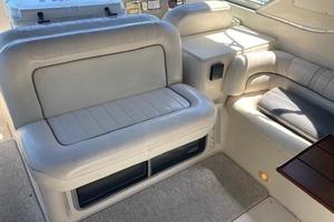 Dolly 32ft Maxum Yacht For Sale