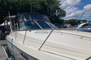 Dolly 32ft Maxum Yacht For Sale