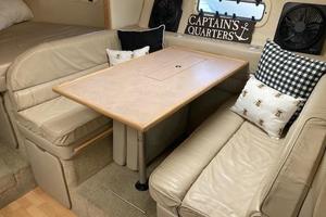 Dolly 32ft Maxum Yacht For Sale