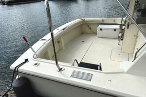 Whoa Nelly 38ft Hatteras Yacht For Sale