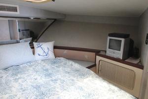 Whoa Nelly 38ft Hatteras Yacht For Sale