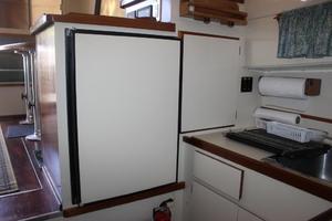 31ft Camano Yacht For Sale
