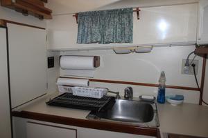 31ft Camano Yacht For Sale