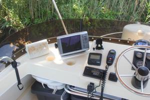 31ft Camano Yacht For Sale