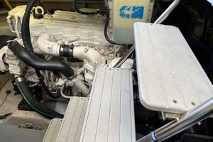 Photo 3499606 for 2011 Meridian 441 Sedan  