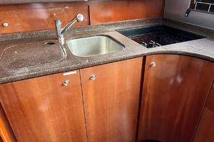 Photo 3499602 for 2011 Meridian 441 Sedan  