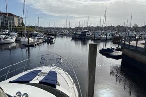 Photo 3499620 for 2011 Meridian 441 Sedan  